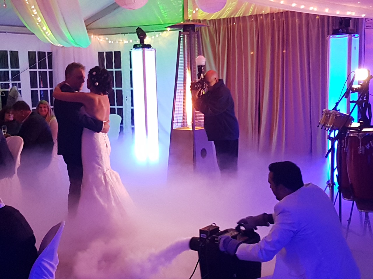 Première danse des mariés sur les nuages à Brossard