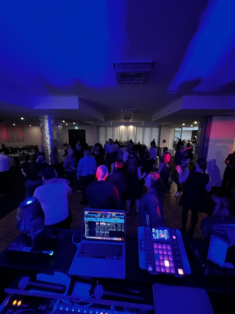 Installation DJ et technique pour événement corporatif à Montréal