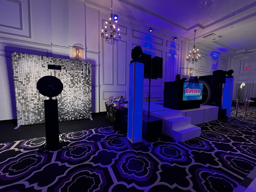 Installation DJ et Photobooth pour un party de Noël corporatif