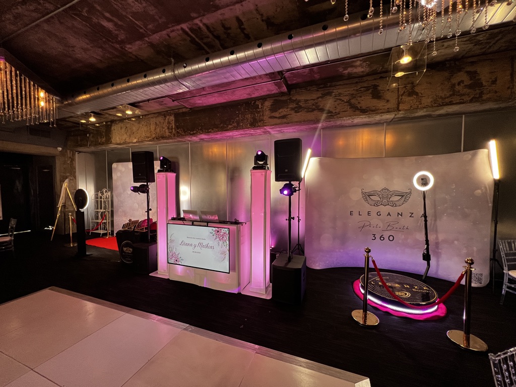Installation combinant service DJ et Photobooth Eleganza