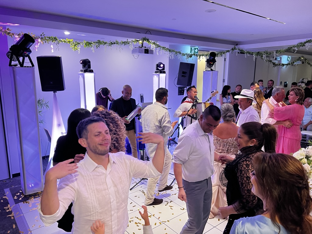 Wedding MC entertainment — 22
